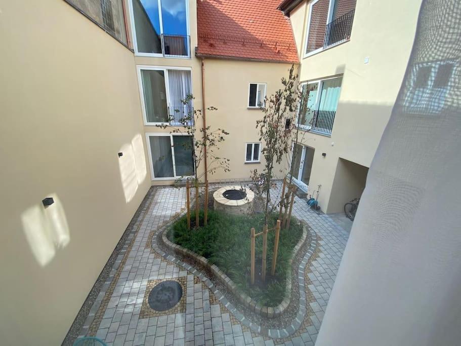 Atelierhaus Zentrum,Ruhig,100 Meter Vom Rathausplatz Ингольштадт Экстерьер фото